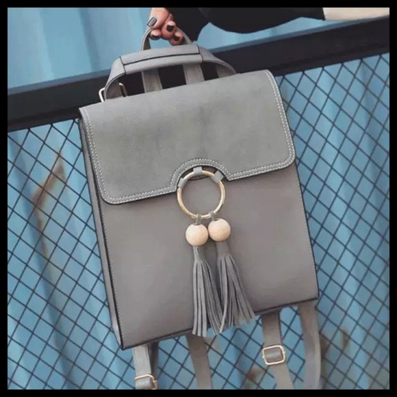 NEW CAMBRIDGE Tassel Backpack - Picture 4 of 6